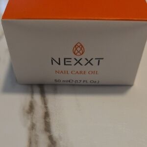 NEXXT Nail Care Oil - Orange and White
